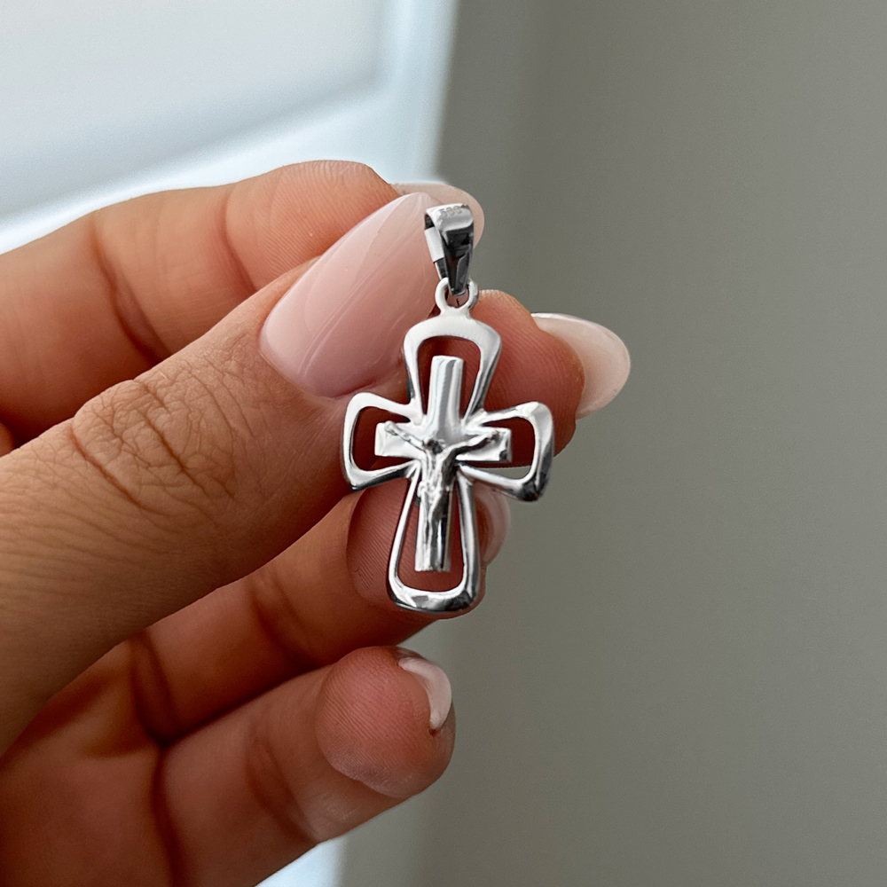 Двоен кръст от бяло злато BEN