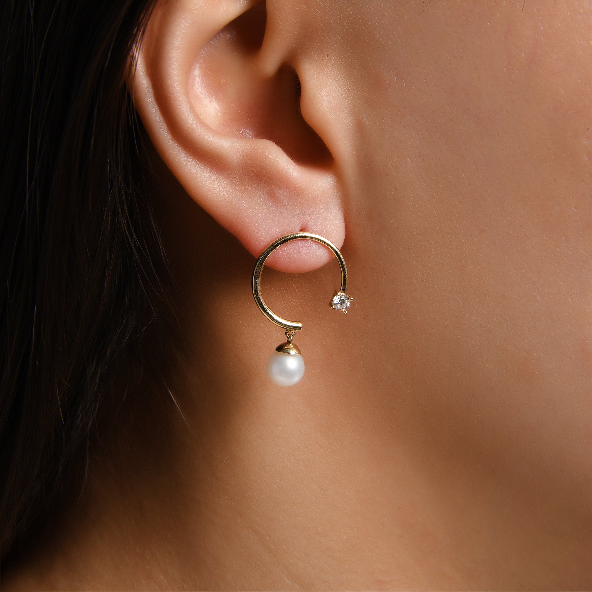 Обеци жълто злато с перла Sara