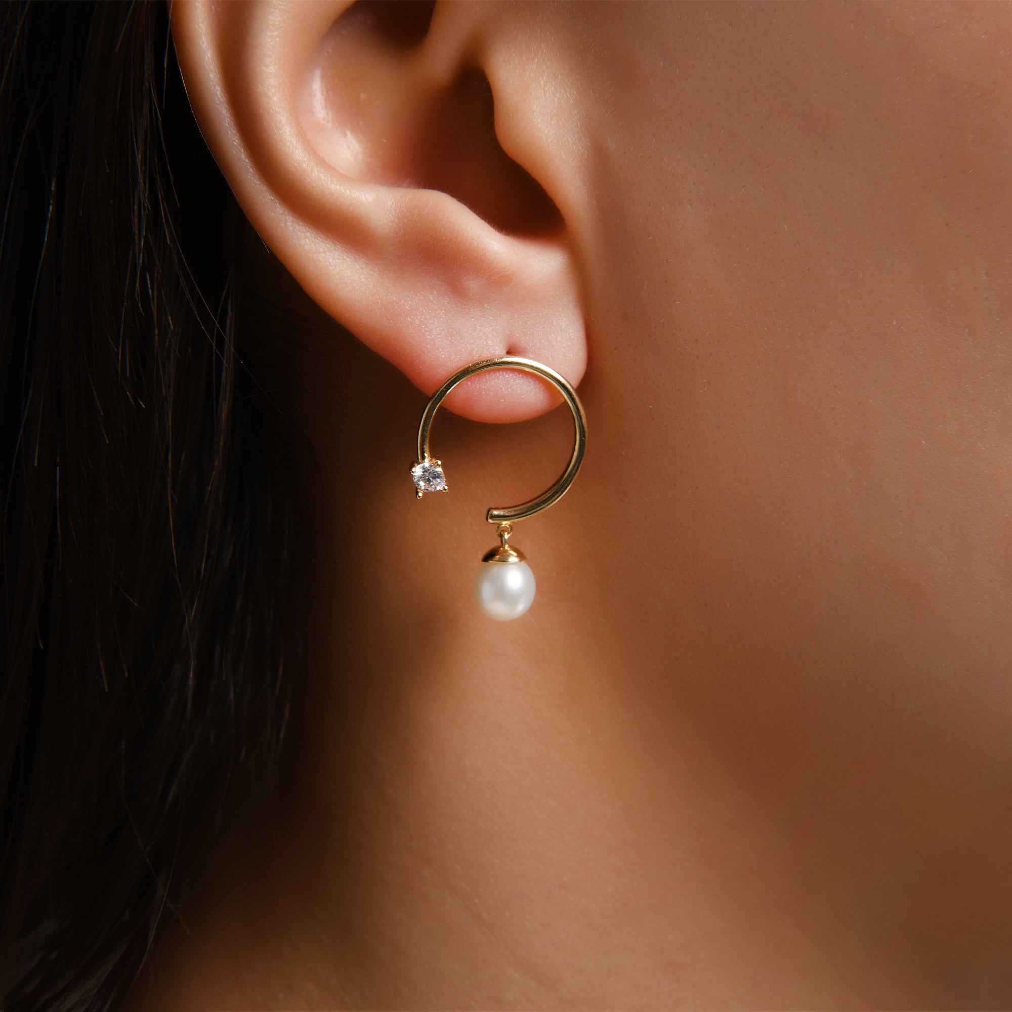 Обеци жълто злато с перла Sara