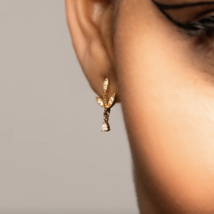 Златни висящи обици  Mary