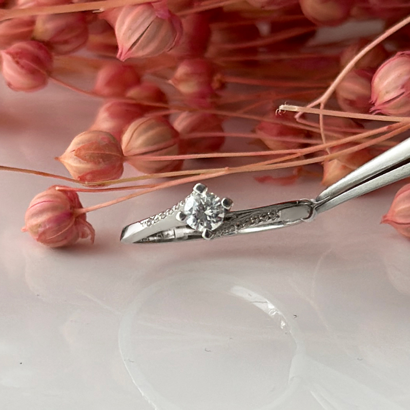 Диамантен годежен пръстен Ashley