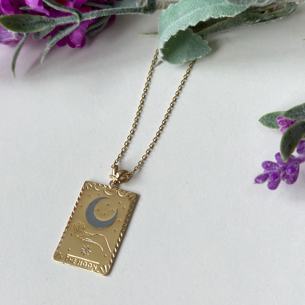Жълто злато колие с висулка карта таро THE MOON