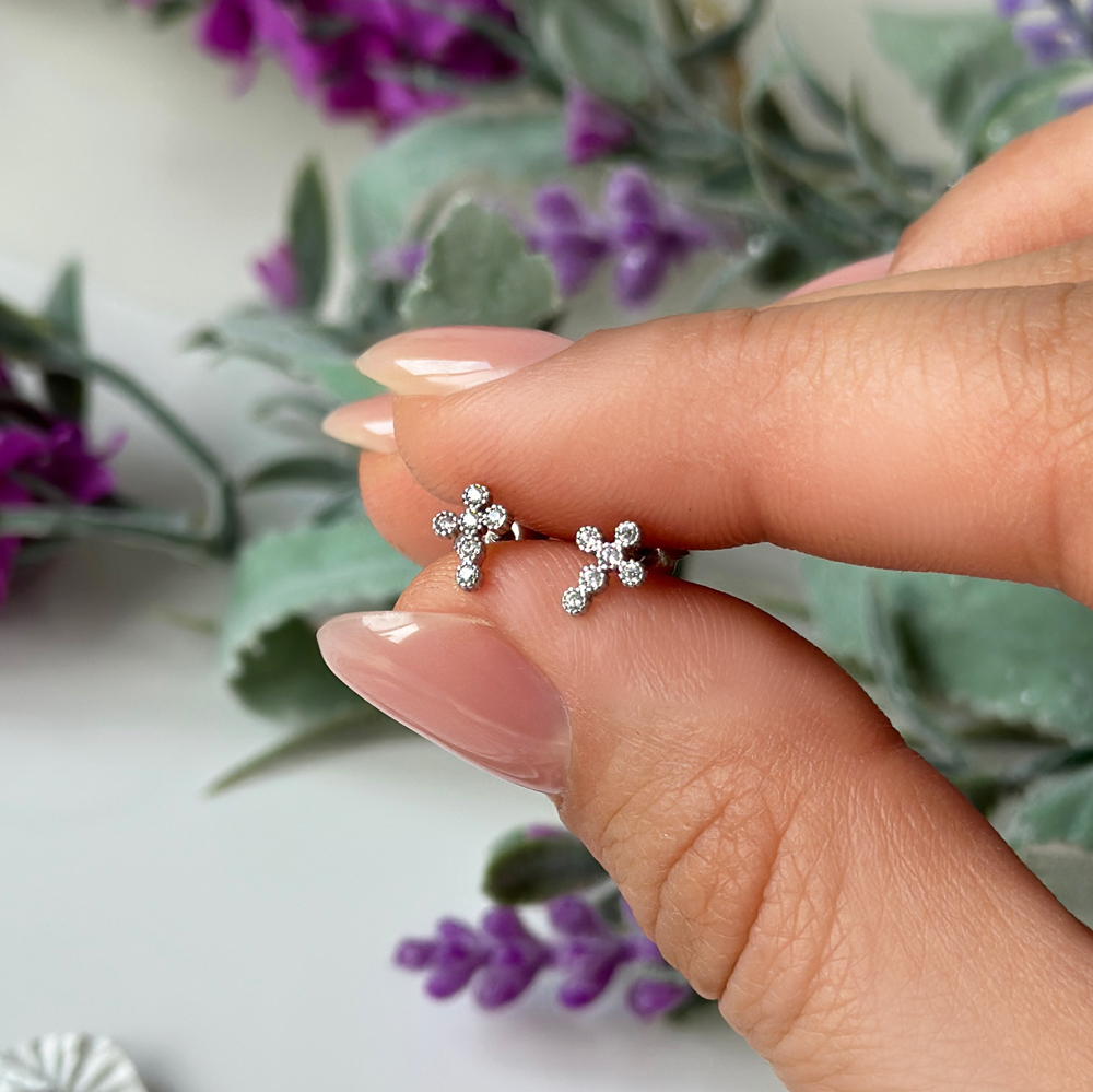 Бяло злато обеци Кръст на винт с цирконий