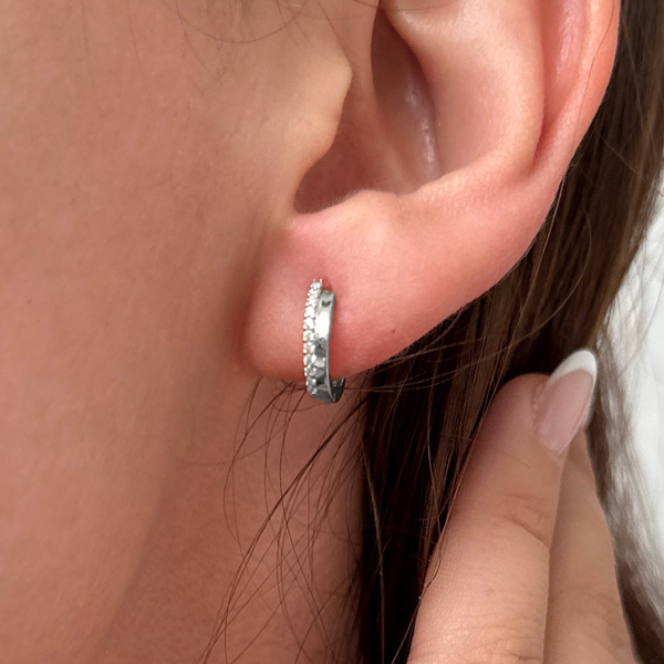 Бяло злато кръгли обеци с камъни JANET