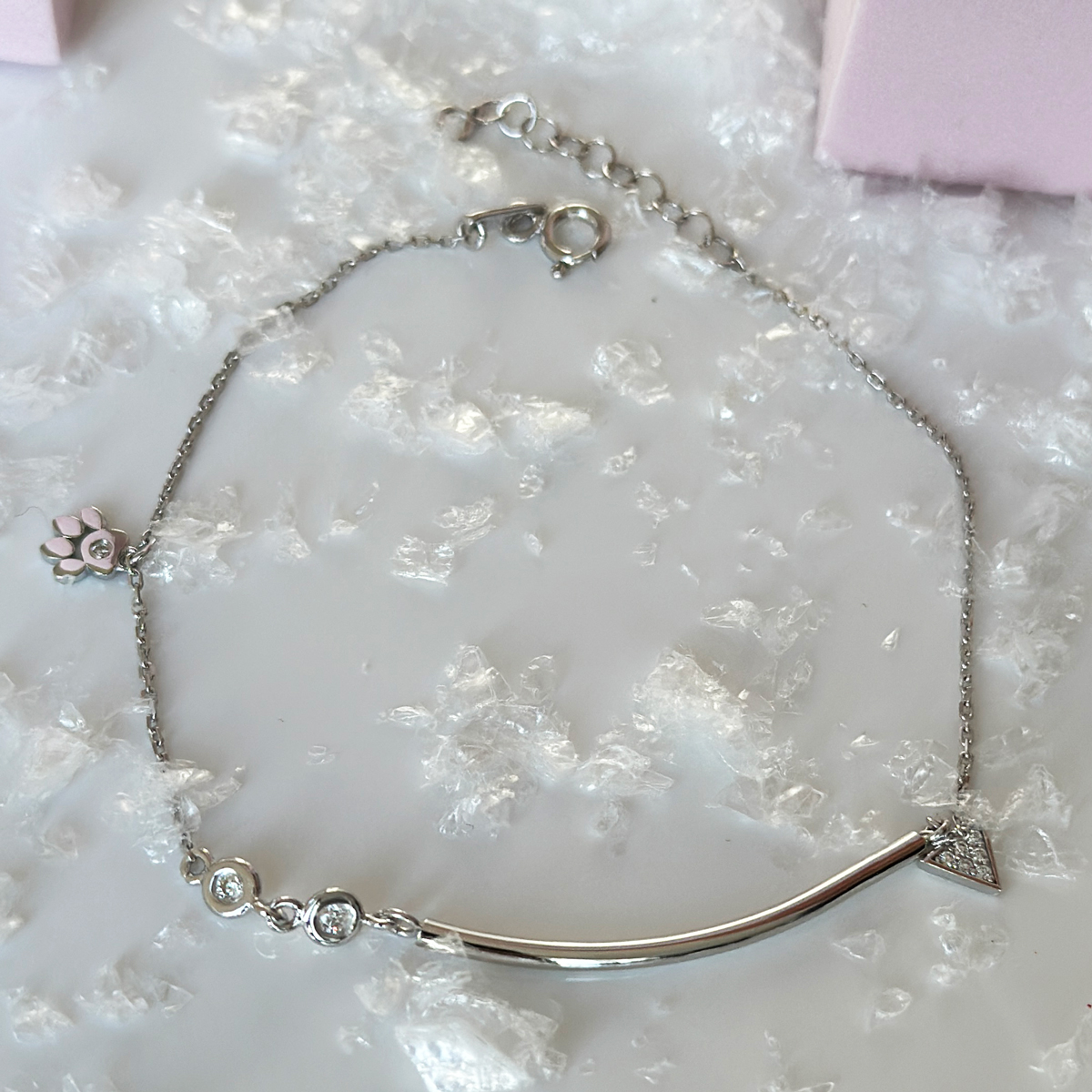 Бяло злато гвирна Mari