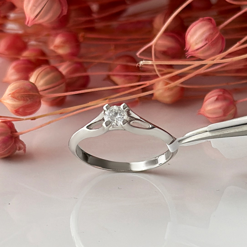 Годежен диамантен пръстен DARIA