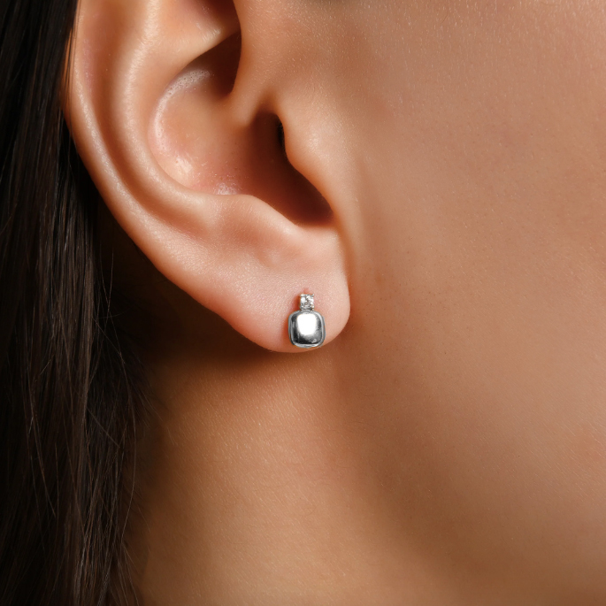 Обици бяло злато на винт LIZA