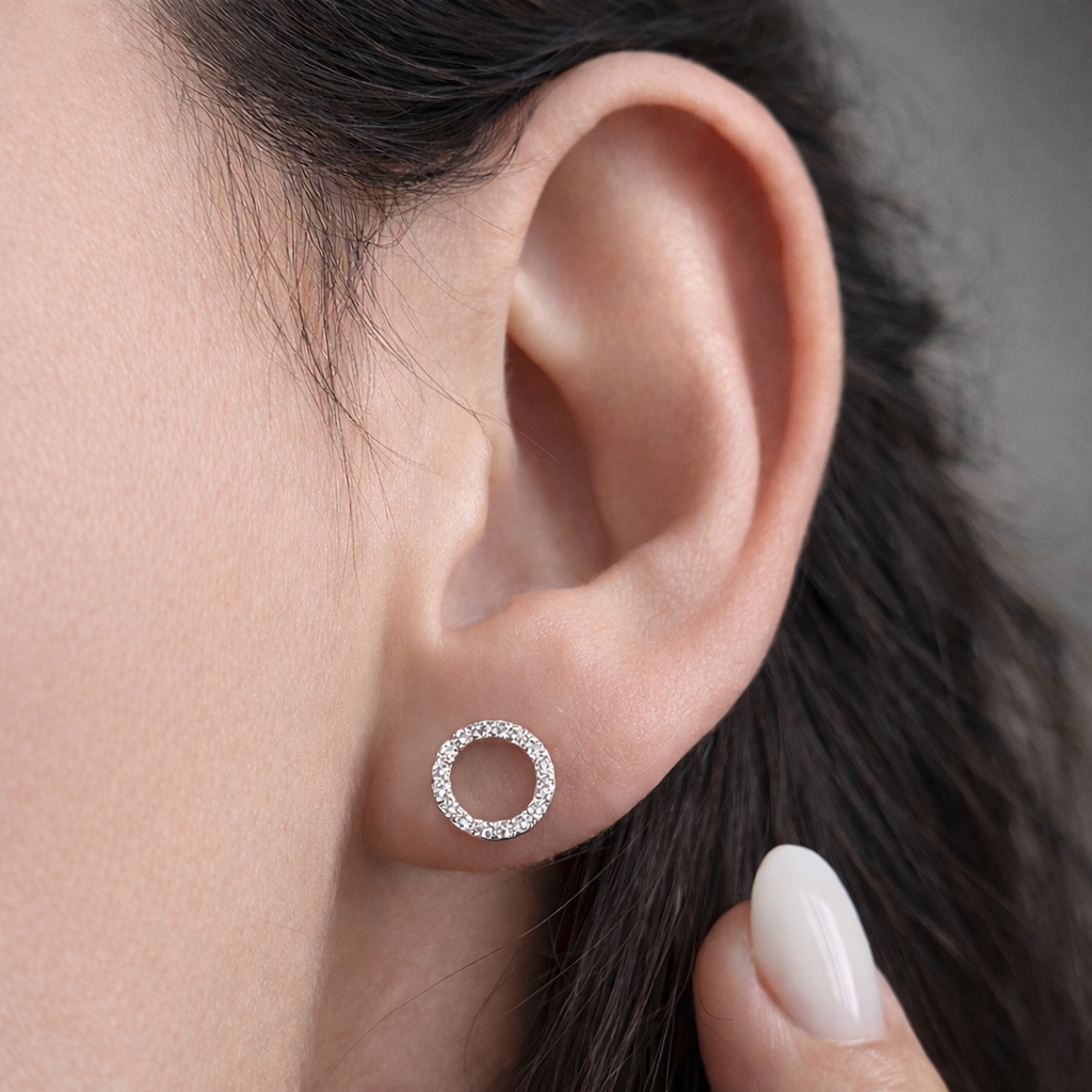 Обици на винт бяло злато circle