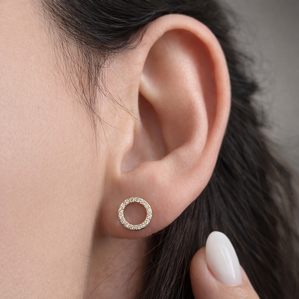 Обеци на винт жълто злато circle