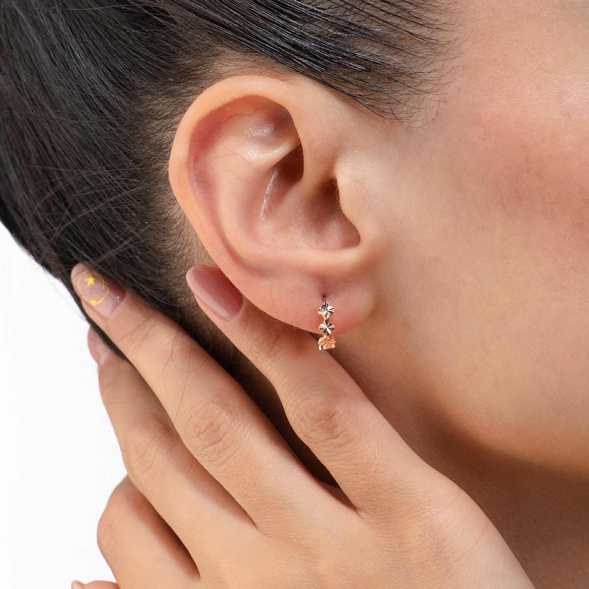 Жълто злато обеци халки с лазерна обработка Lisa