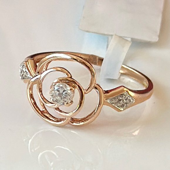 Пръстен розово злато с диаманти ROSE