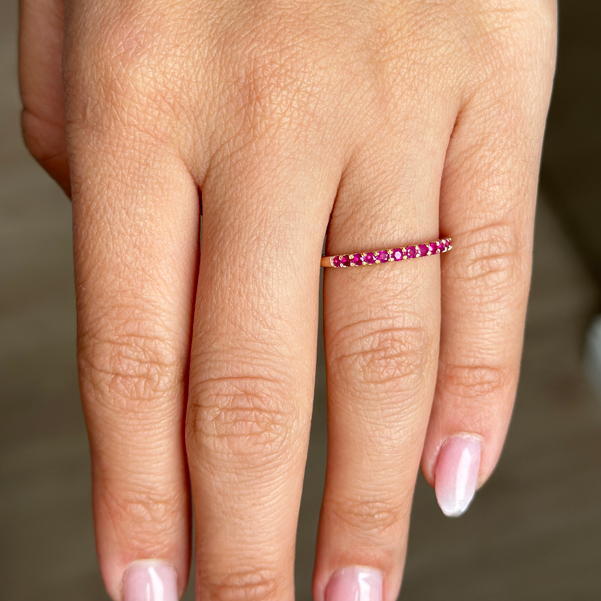 Пръстен розово злато с рубин