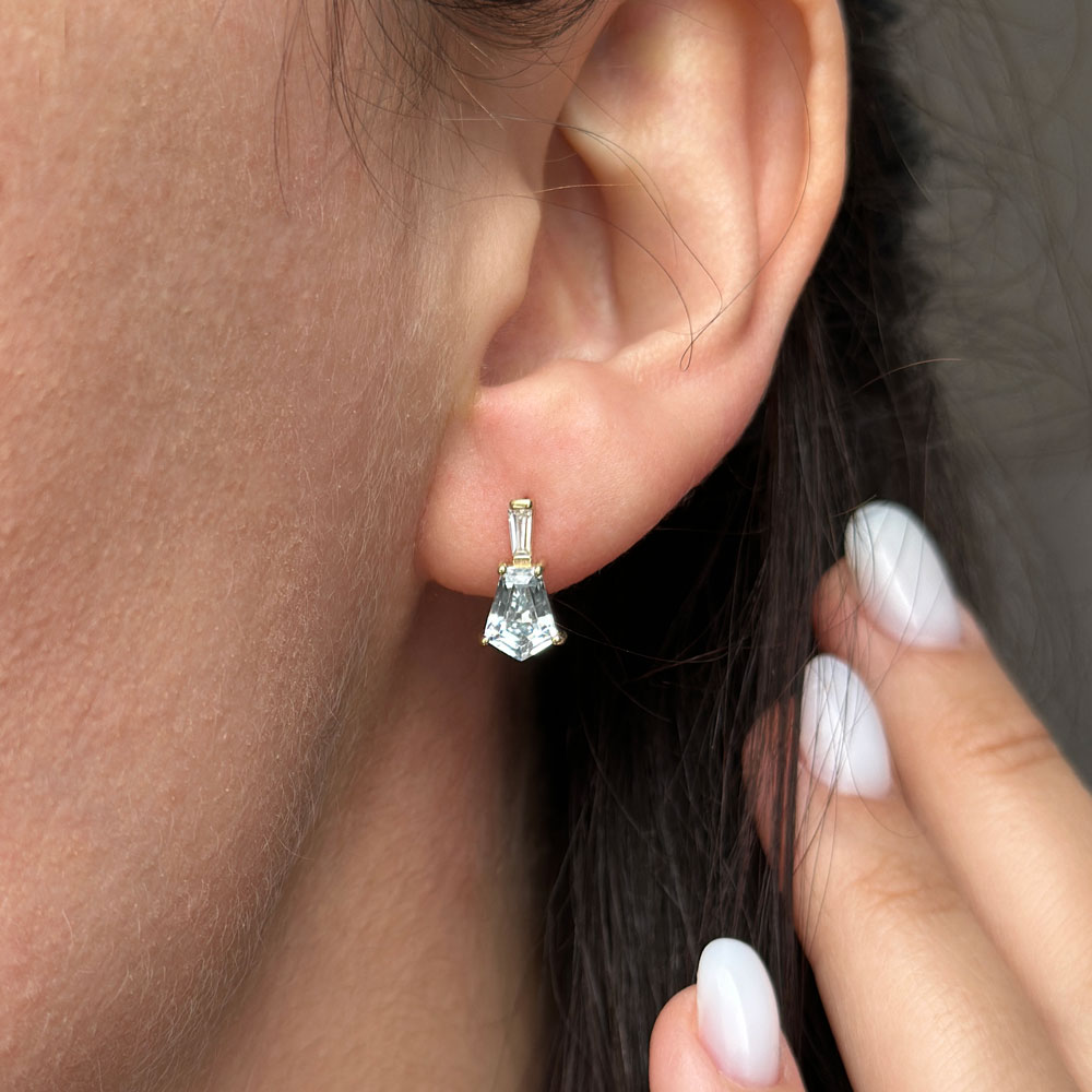 Обеци жълто злато с камъни VIVIAN