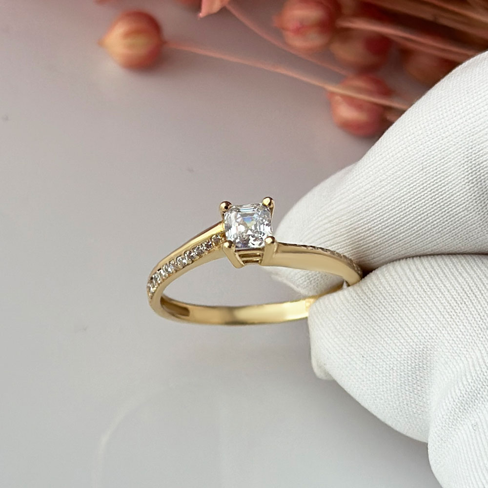 Годежен пръстен жълто злато NELI