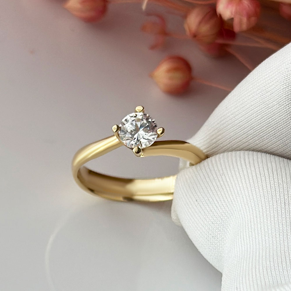 Годежен пръстен жълто злато YANA