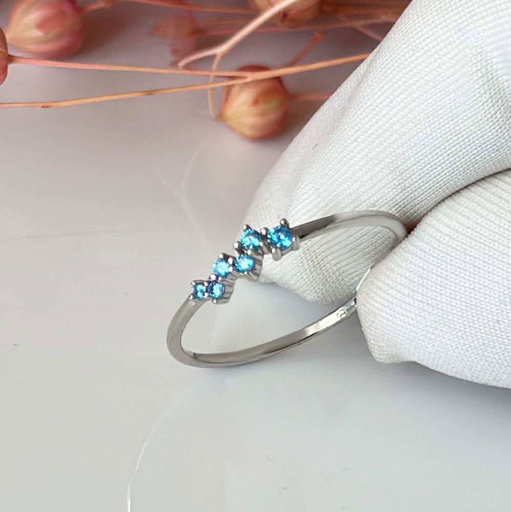 Нежен пръстен от бяло злато Light Blue Lagoon