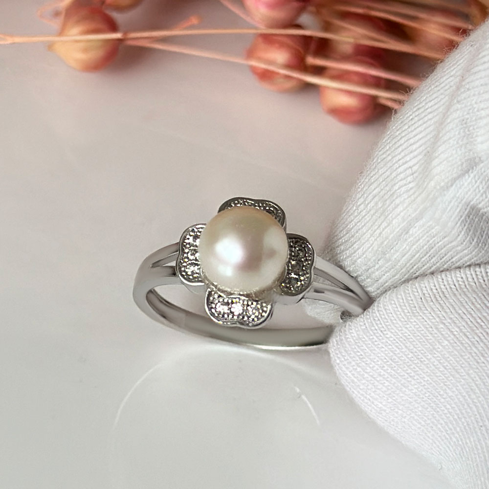 Пръстен бяло злато с перла ELINA