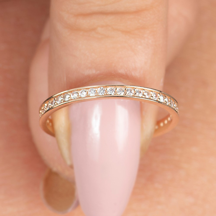 Халка бяло злато с камъни циркон