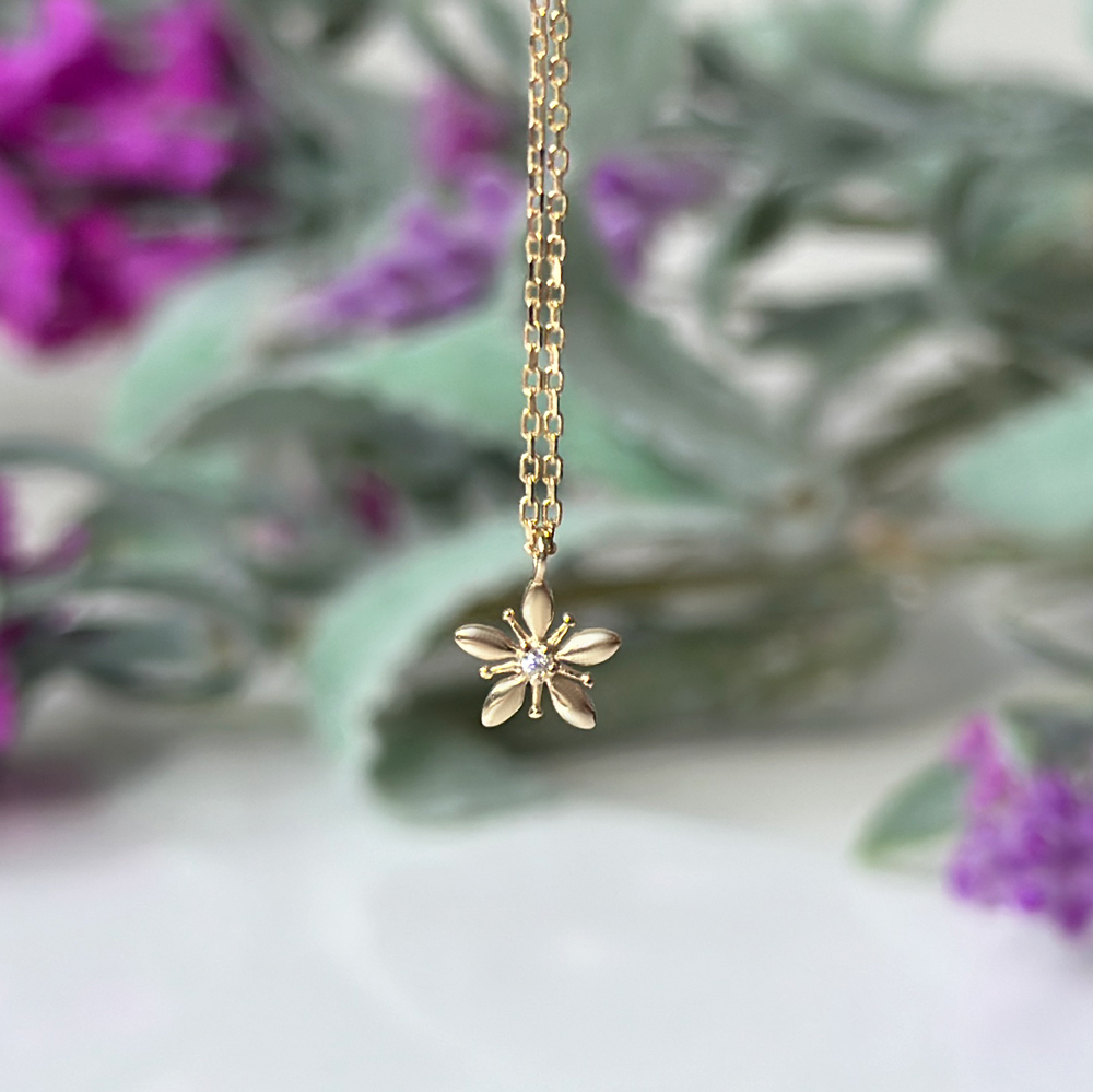 Колие жълто злато с висулка цвете  Flower