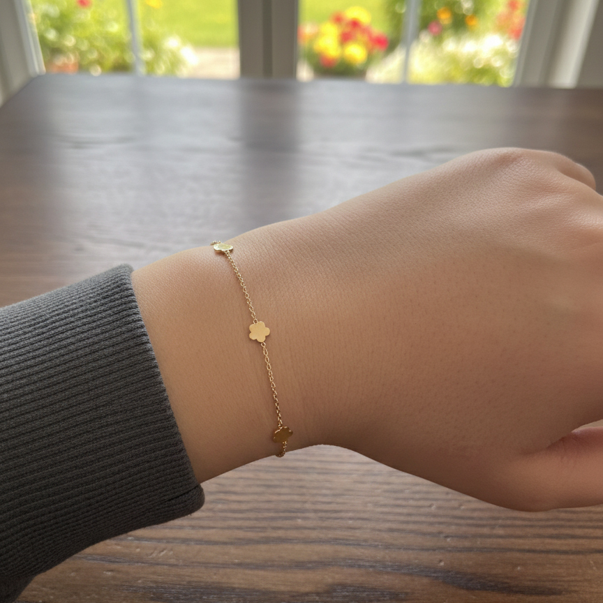 Златна гривна с цветя от жълто злато  Iren