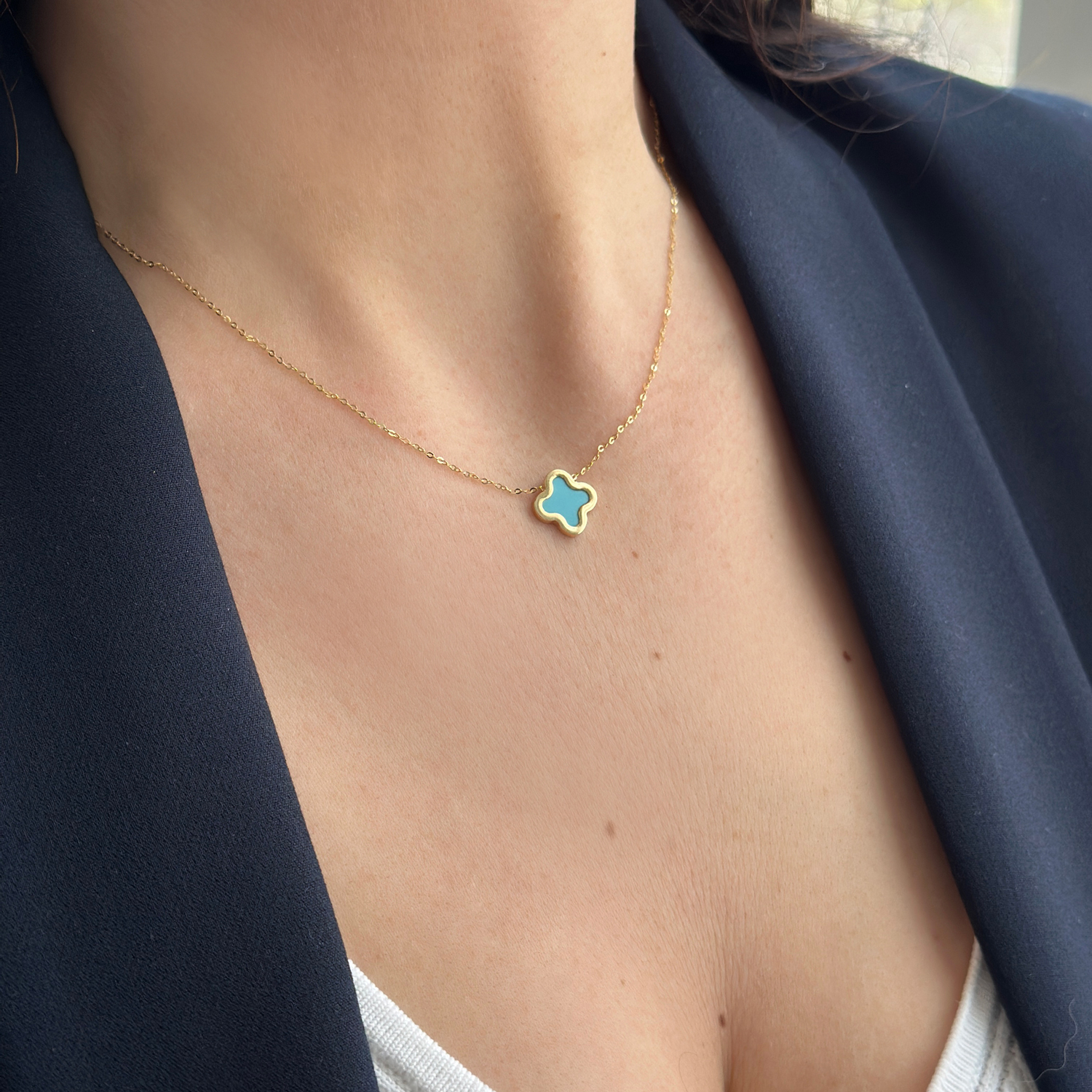 Колие жълто злато с детелинa CLOVER