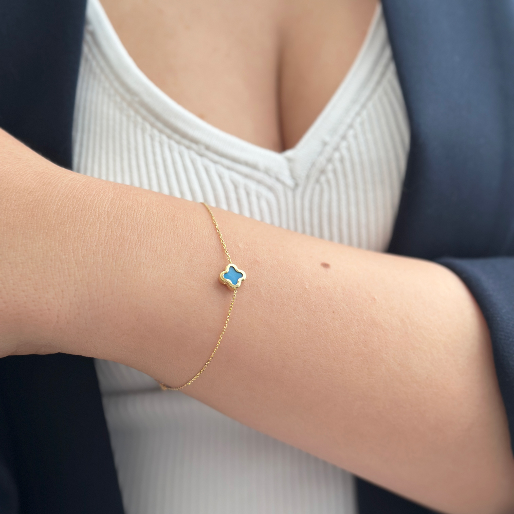 Златна гривна с детелина Clover