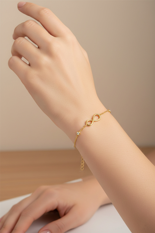 Гривна жълто злато с безкрайност